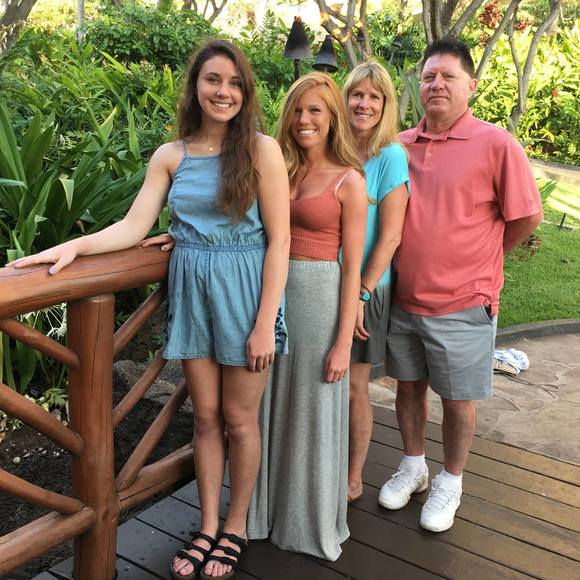 Meet your Posher, Leigh - Picture 1 of 1